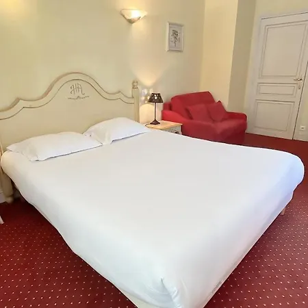 L'arena Otel 3*